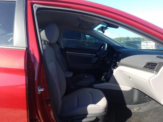 Photo 4 VIN: 5NPD84LF5KH430081 - HYUNDAI ELANTRA SE 