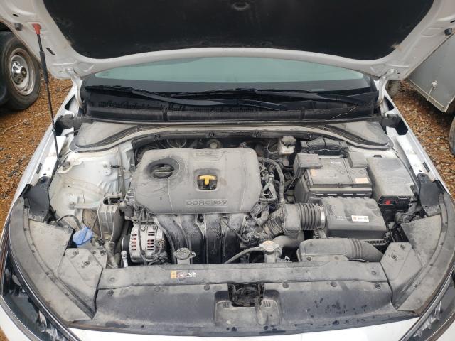 Photo 6 VIN: 5NPD84LF5KH430582 - HYUNDAI ELANTRA SE 