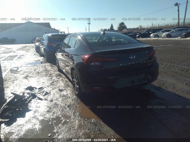 Photo 2 VIN: 5NPD84LF5KH432588 - HYUNDAI ELANTRA 