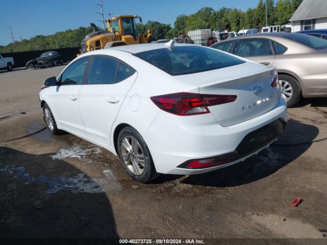 Photo 2 VIN: 5NPD84LF5KH441341 - HYUNDAI ELANTRA 