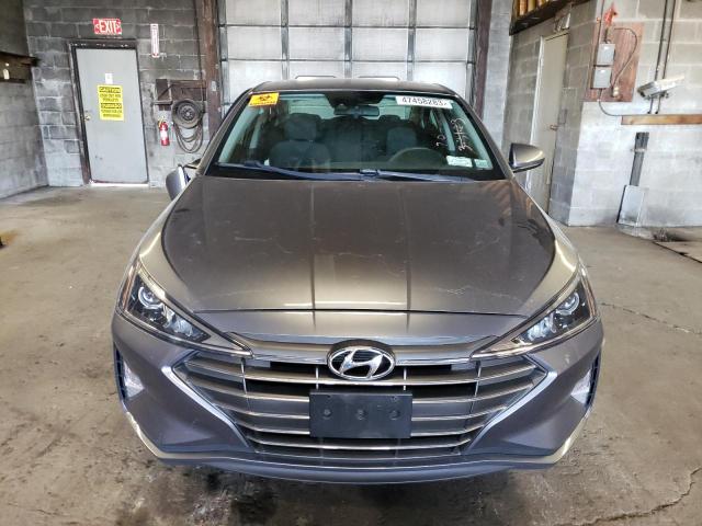 Photo 4 VIN: 5NPD84LF5KH442828 - HYUNDAI ELANTRA 