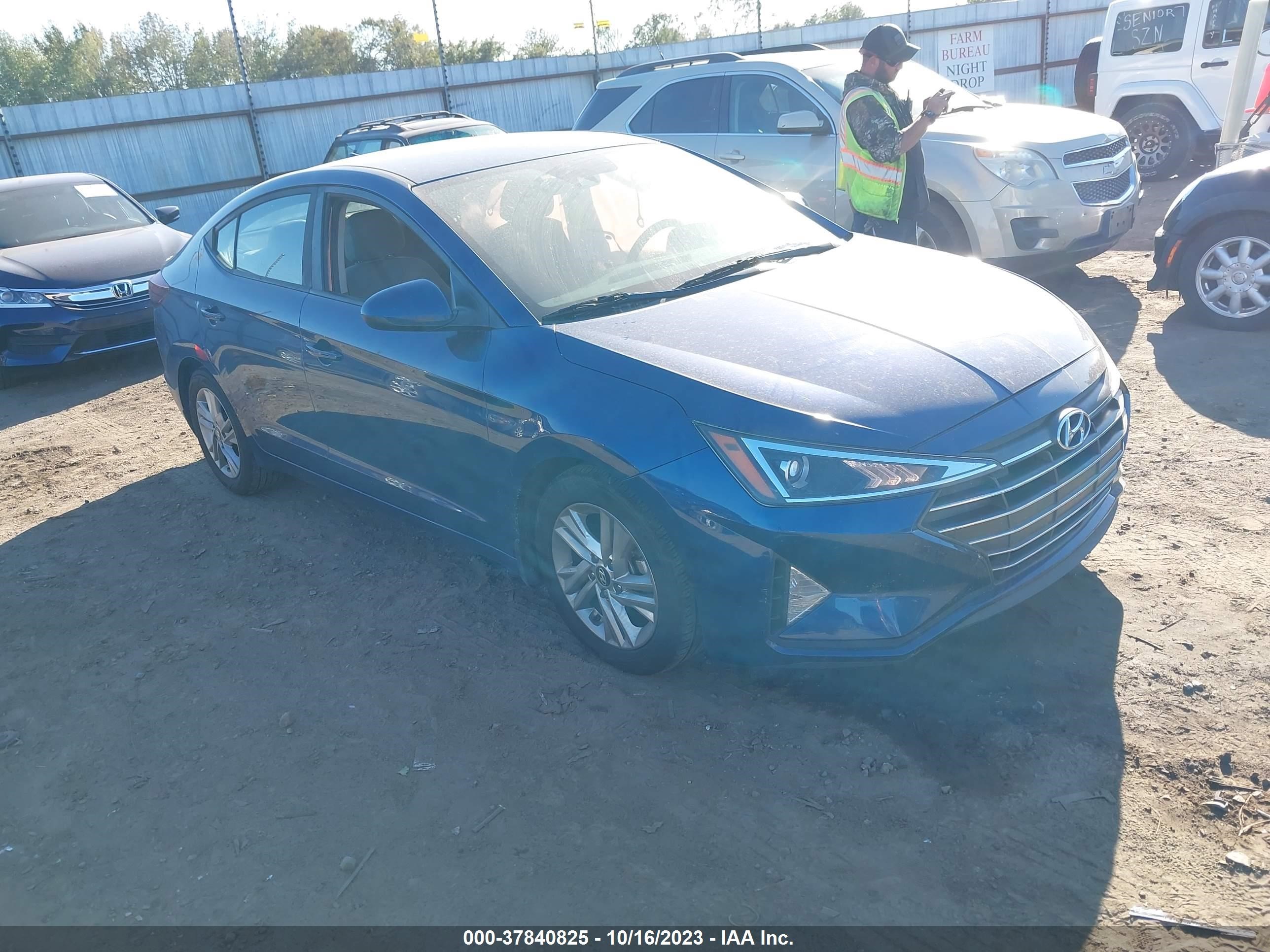 Photo 0 VIN: 5NPD84LF5KH453991 - HYUNDAI ELANTRA 