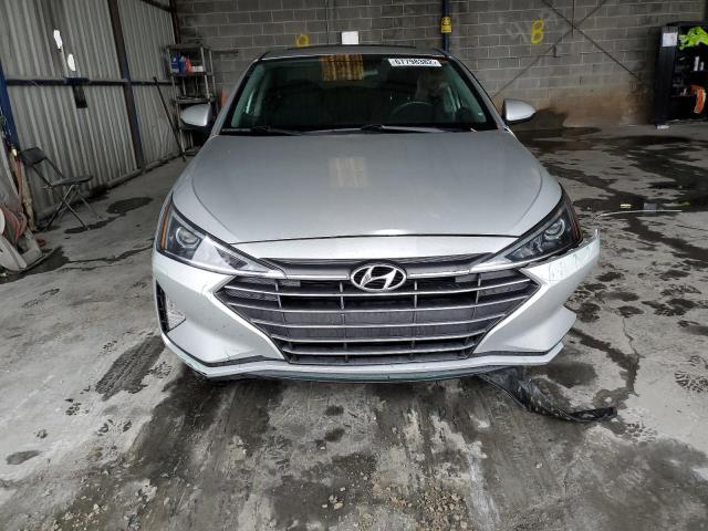 Photo 4 VIN: 5NPD84LF5KH454610 - HYUNDAI ELANTRA SE 