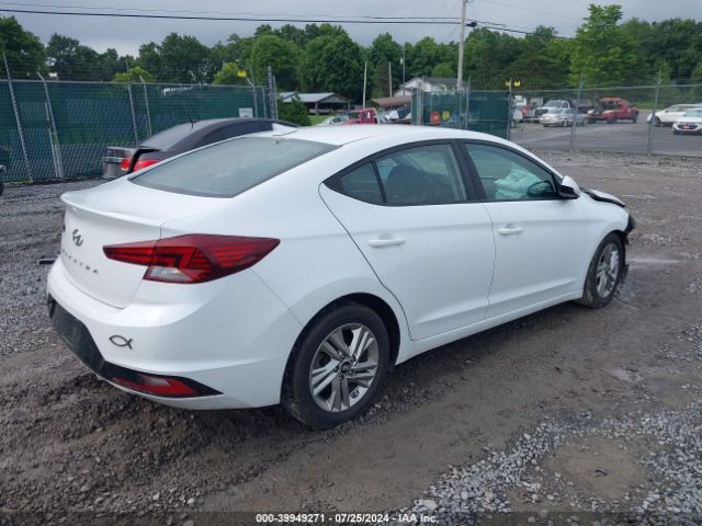 Photo 3 VIN: 5NPD84LF5KH459502 - HYUNDAI ELANTRA 