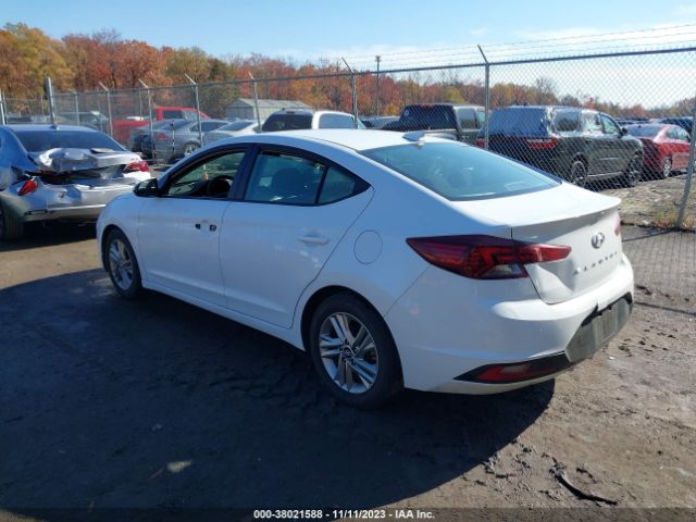 Photo 2 VIN: 5NPD84LF5KH462433 - HYUNDAI ELANTRA 