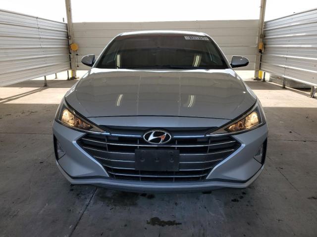 Photo 4 VIN: 5NPD84LF5KH467132 - HYUNDAI ELANTRA 