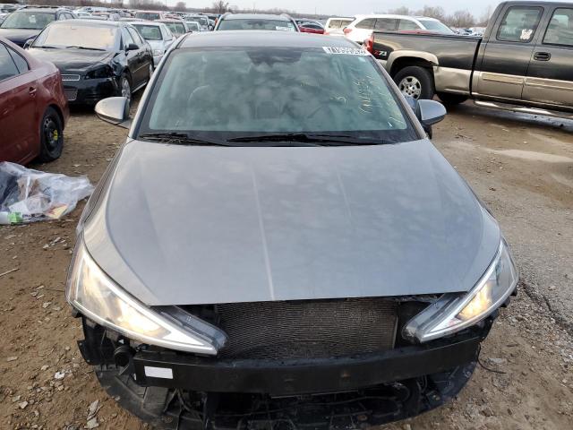 Photo 4 VIN: 5NPD84LF5KH481130 - HYUNDAI ELANTRA SE 