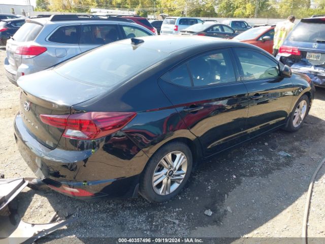 Photo 3 VIN: 5NPD84LF5KH484884 - HYUNDAI ELANTRA 