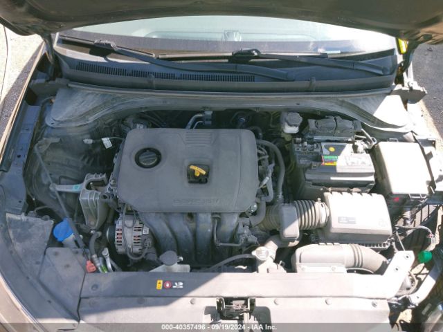 Photo 9 VIN: 5NPD84LF5KH484884 - HYUNDAI ELANTRA 