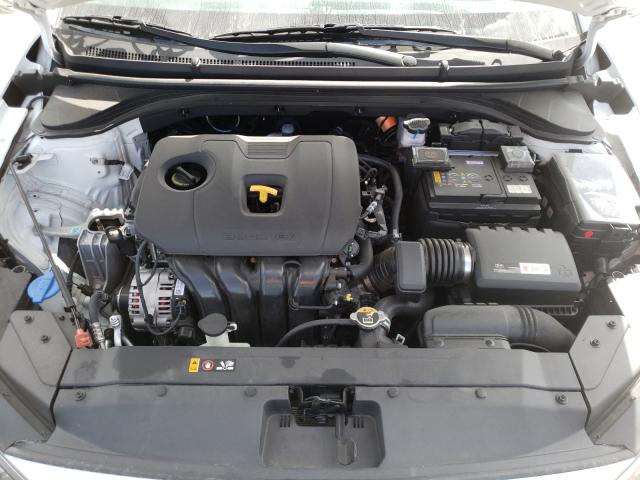 Photo 6 VIN: 5NPD84LF5KH486313 - HYUNDAI ELANTRA SE 