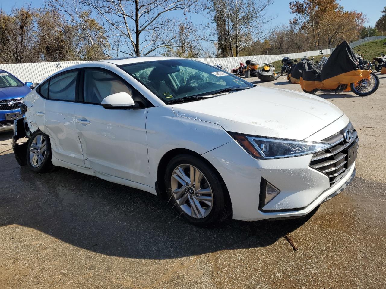 Photo 3 VIN: 5NPD84LF5LH520932 - HYUNDAI ELANTRA 