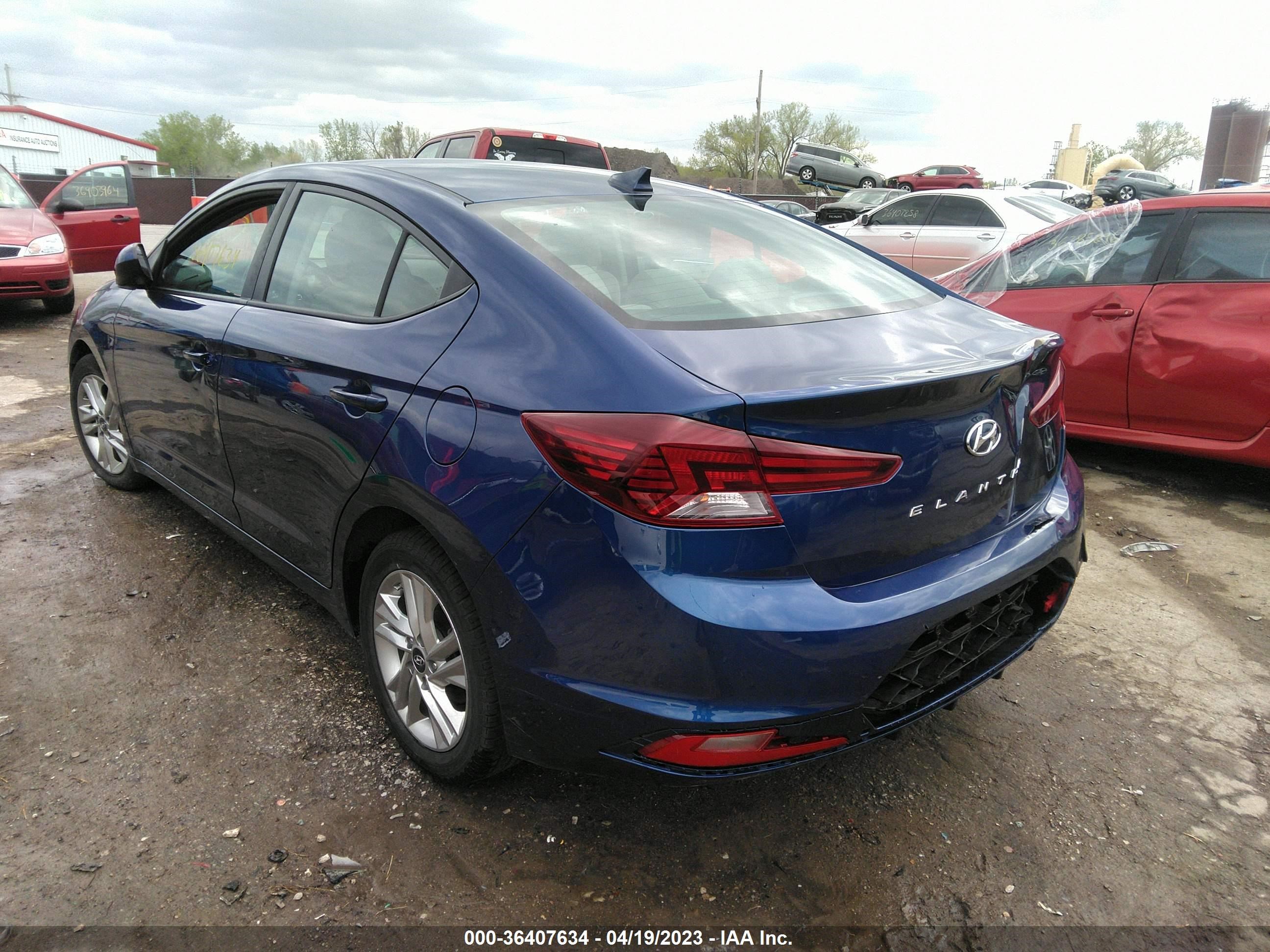 Photo 2 VIN: 5NPD84LF5LH552389 - HYUNDAI ELANTRA 