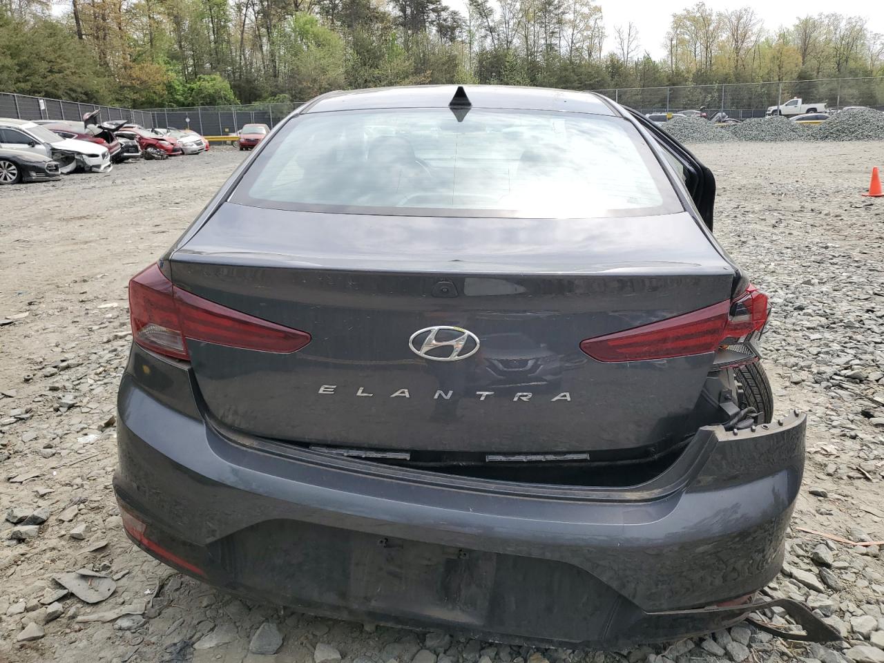 Photo 5 VIN: 5NPD84LF5LH560587 - HYUNDAI ELANTRA 