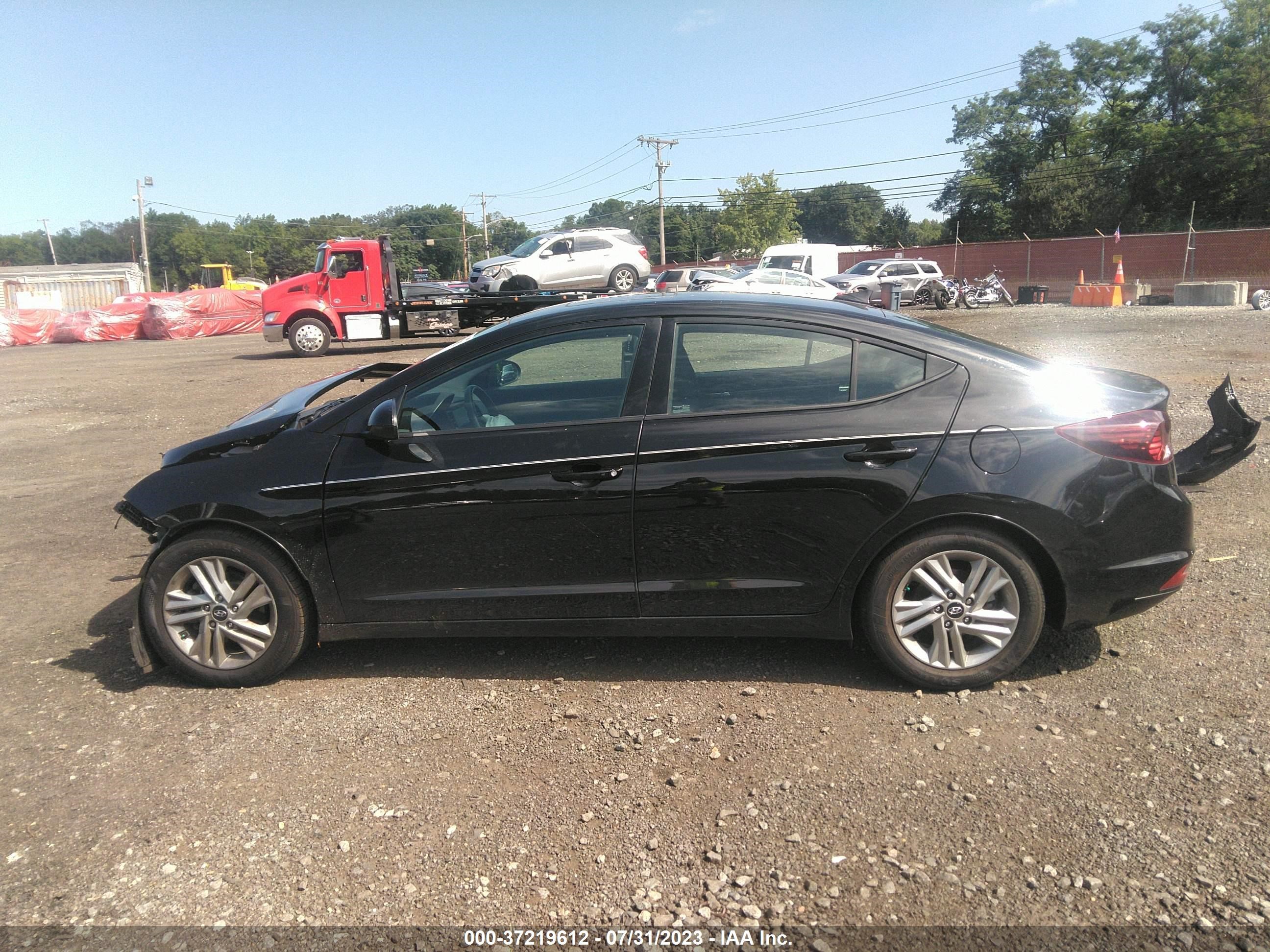 Photo 13 VIN: 5NPD84LF5LH576658 - HYUNDAI ELANTRA 