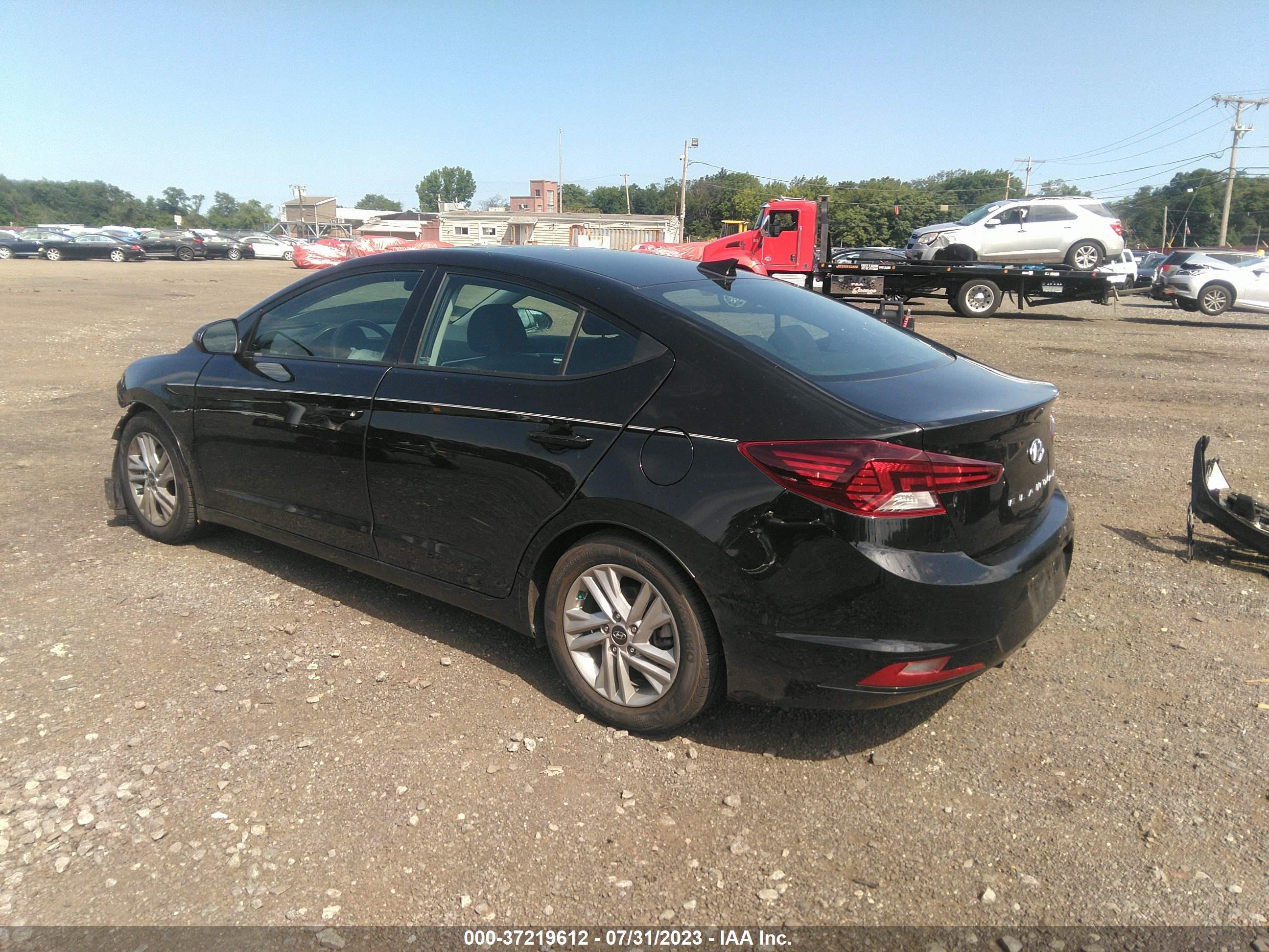 Photo 2 VIN: 5NPD84LF5LH576658 - HYUNDAI ELANTRA 