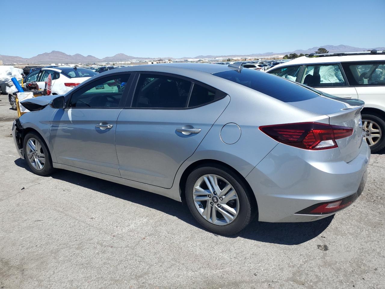 Photo 1 VIN: 5NPD84LF5LH586879 - HYUNDAI ELANTRA 