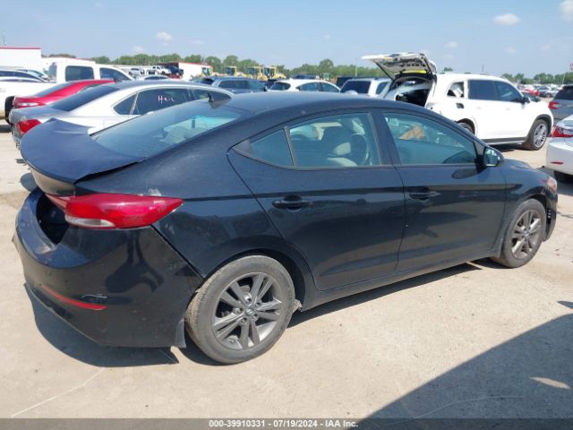 Photo 3 VIN: 5NPD84LF6HH000682 - HYUNDAI ELANTRA 