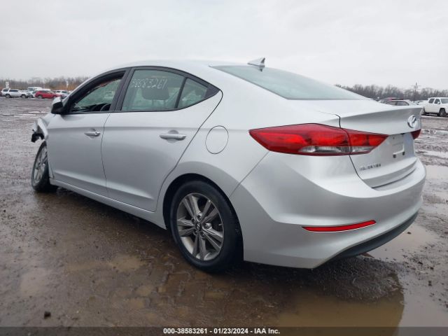 Photo 2 VIN: 5NPD84LF6HH005106 - HYUNDAI ELANTRA 