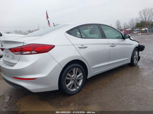 Photo 3 VIN: 5NPD84LF6HH005106 - HYUNDAI ELANTRA 