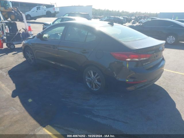 Photo 2 VIN: 5NPD84LF6HH005204 - HYUNDAI ELANTRA 