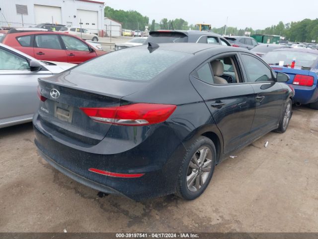 Photo 3 VIN: 5NPD84LF6HH005820 - HYUNDAI ELANTRA 