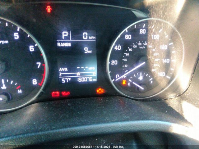 Photo 6 VIN: 5NPD84LF6HH010547 - HYUNDAI ELANTRA 