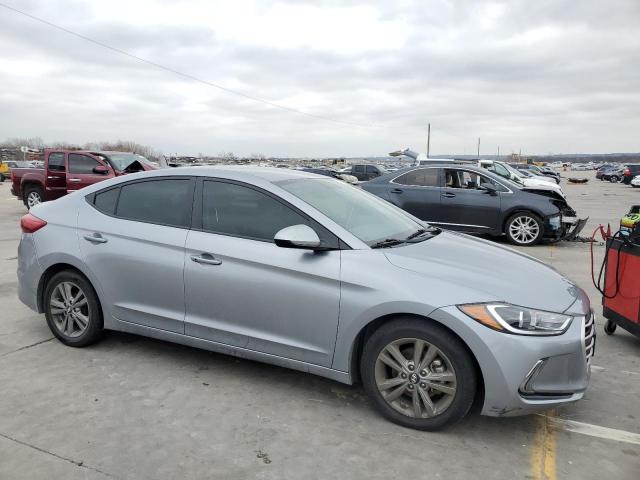 Photo 3 VIN: 5NPD84LF6HH018387 - HYUNDAI ELANTRA 