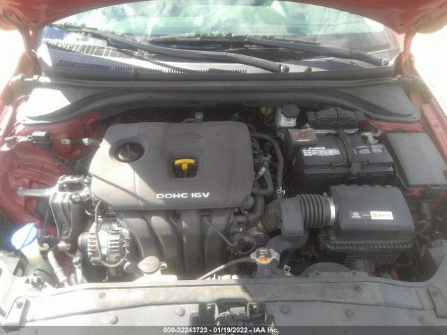 Photo 9 VIN: 5NPD84LF6HH018888 - HYUNDAI ELANTRA 