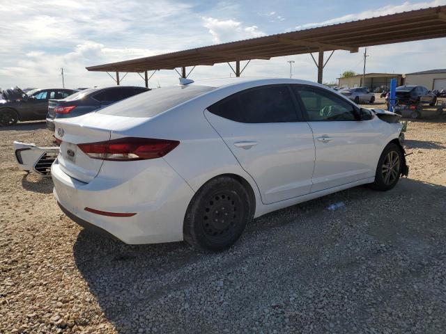 Photo 2 VIN: 5NPD84LF6HH019538 - HYUNDAI ELANTRA 