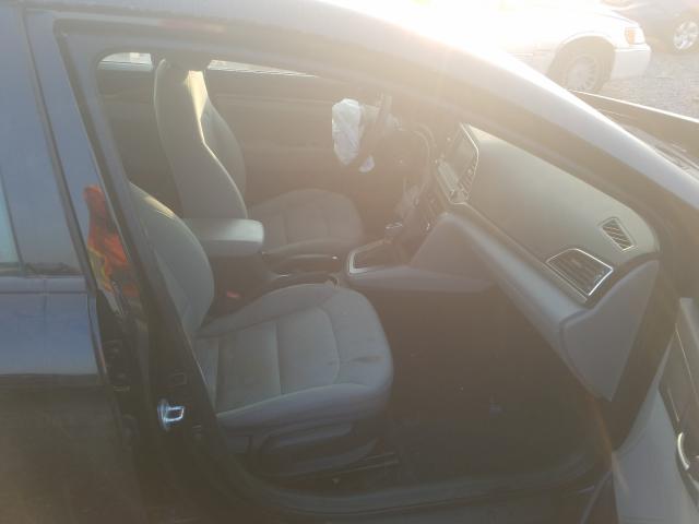 Photo 4 VIN: 5NPD84LF6HH024478 - HYUNDAI ELANTRA SE 