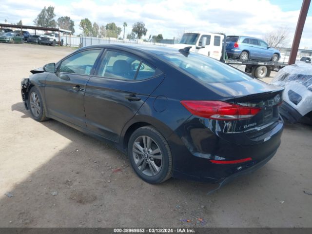 Photo 2 VIN: 5NPD84LF6HH024495 - HYUNDAI ELANTRA 