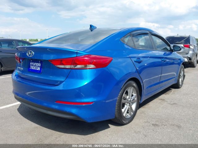 Photo 3 VIN: 5NPD84LF6HH024531 - HYUNDAI ELANTRA 