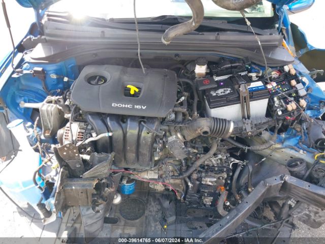 Photo 9 VIN: 5NPD84LF6HH024531 - HYUNDAI ELANTRA 