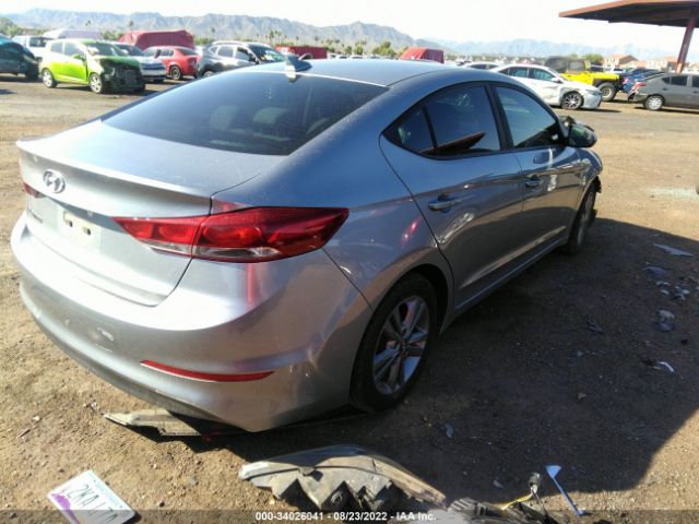 Photo 3 VIN: 5NPD84LF6HH032838 - HYUNDAI ELANTRA 