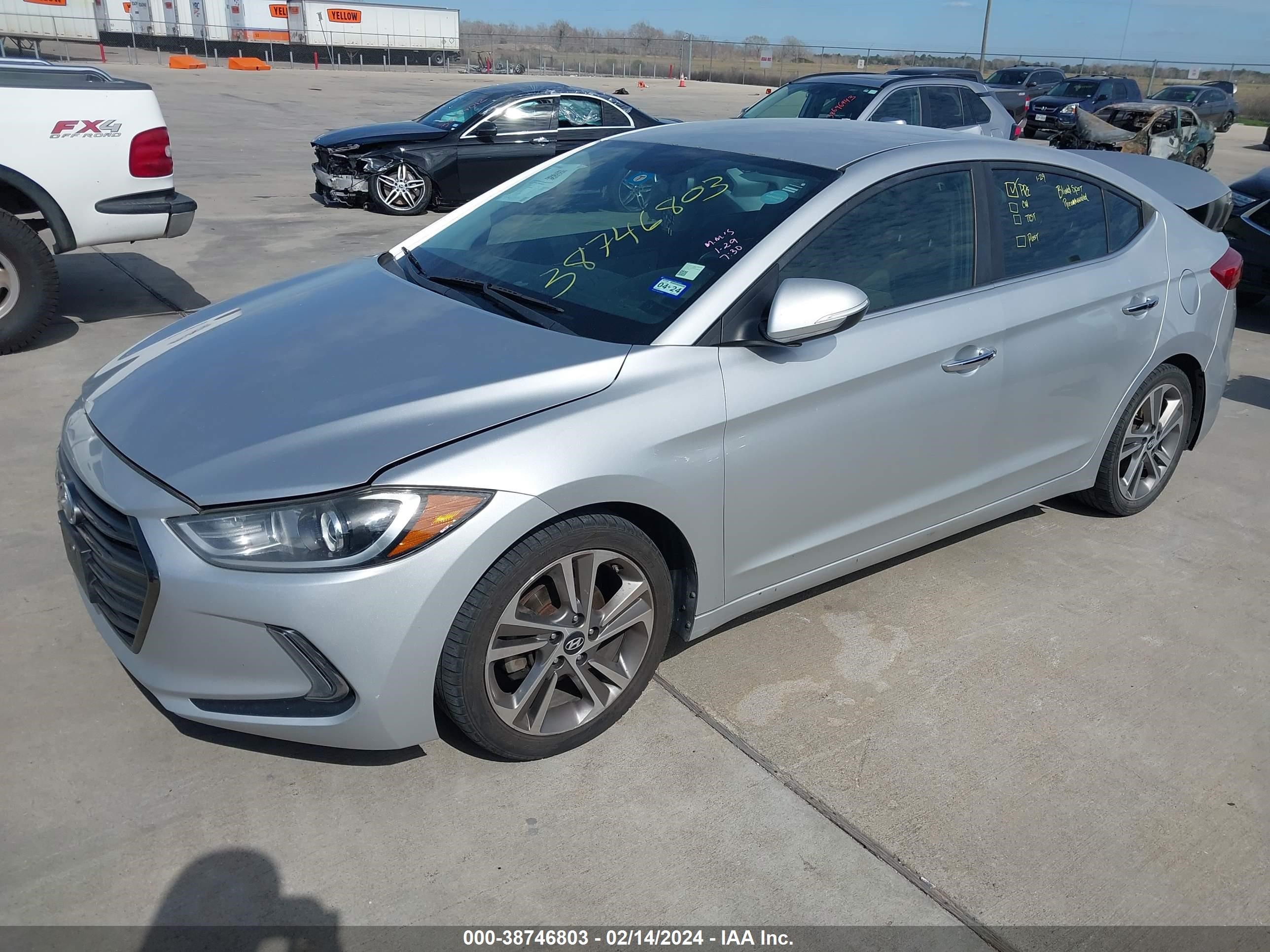 Photo 1 VIN: 5NPD84LF6HH036324 - HYUNDAI ELANTRA 