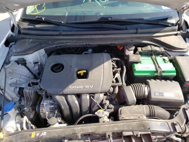 Photo 6 VIN: 5NPD84LF6HH036341 - HYUNDAI ELANTRA SE 