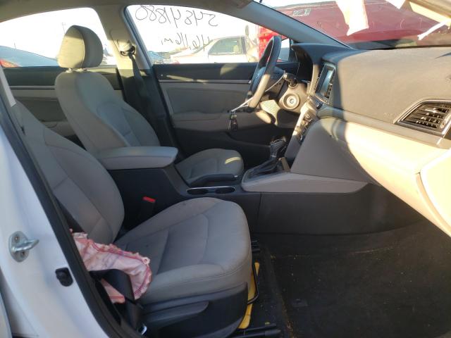 Photo 4 VIN: 5NPD84LF6HH043550 - HYUNDAI ELANTRA 