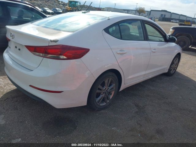 Photo 3 VIN: 5NPD84LF6HH048392 - HYUNDAI ELANTRA 