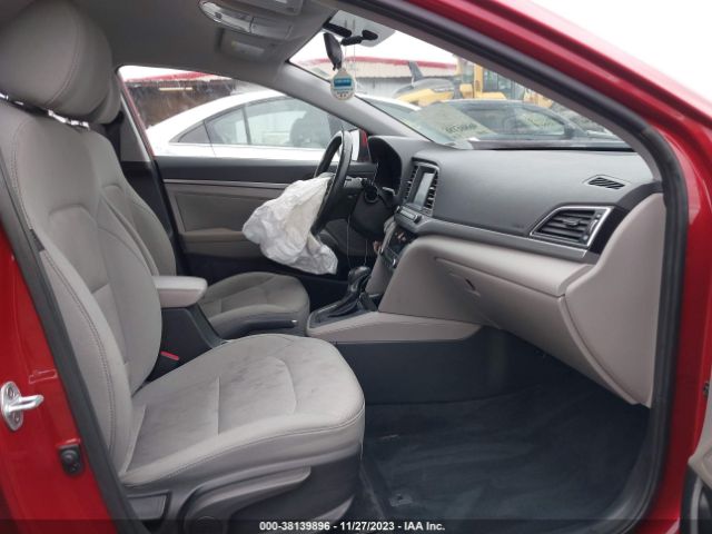 Photo 4 VIN: 5NPD84LF6HH065533 - HYUNDAI ELANTRA 