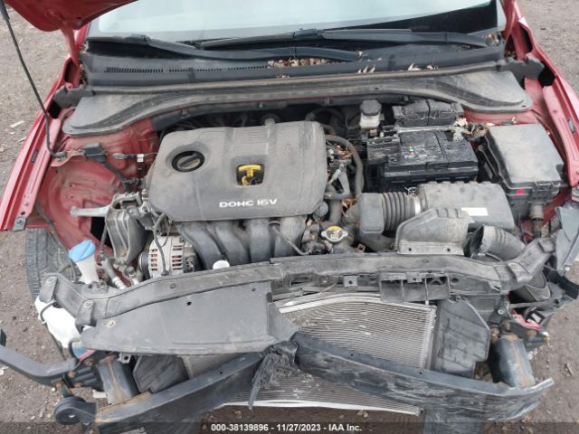 Photo 9 VIN: 5NPD84LF6HH065533 - HYUNDAI ELANTRA 