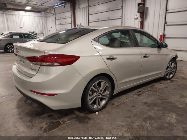 Photo 3 VIN: 5NPD84LF6HH068125 - HYUNDAI ELANTRA 