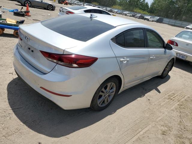 Photo 2 VIN: 5NPD84LF6HH071039 - HYUNDAI ELANTRA SE 