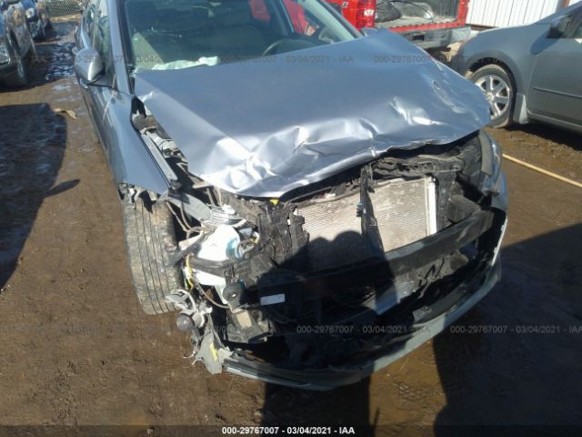 Photo 5 VIN: 5NPD84LF6HH079562 - HYUNDAI ELANTRA 