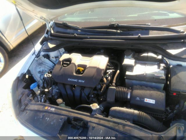 Photo 9 VIN: 5NPD84LF6HH082879 - HYUNDAI ELANTRA 