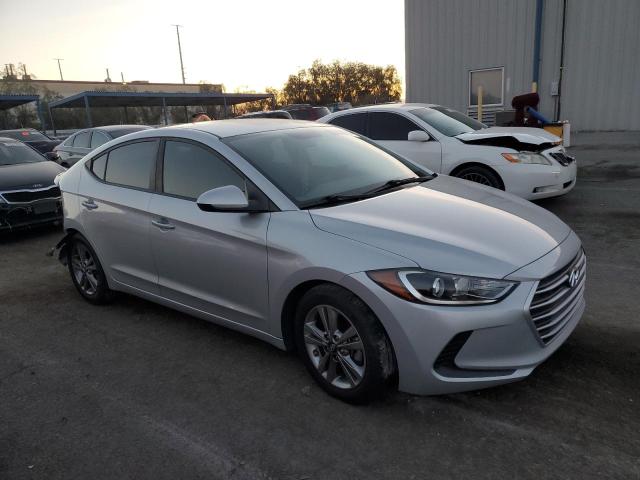 Photo 3 VIN: 5NPD84LF6HH095664 - HYUNDAI ELANTRA 