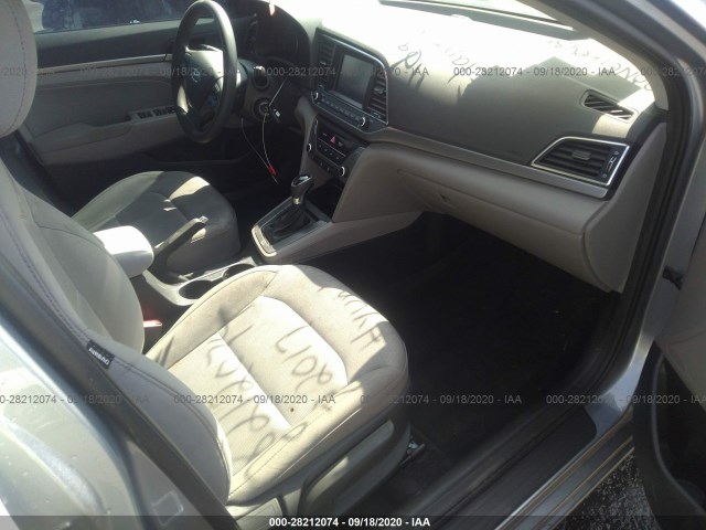 Photo 4 VIN: 5NPD84LF6HH103522 - HYUNDAI ELANTRA 