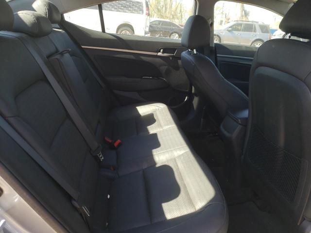 Photo 9 VIN: 5NPD84LF6HH107747 - HYUNDAI ELANTRA 