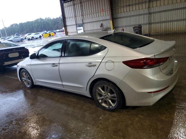 Photo 1 VIN: 5NPD84LF6HH136939 - HYUNDAI ELANTRA SE 