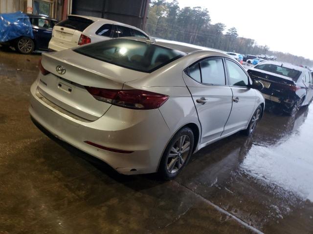 Photo 2 VIN: 5NPD84LF6HH136939 - HYUNDAI ELANTRA SE 