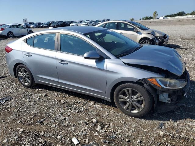 Photo 3 VIN: 5NPD84LF6HH139971 - HYUNDAI ELANTRA 